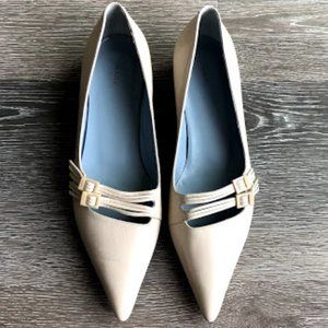Marc Jacobs - Ivory Flats - NEW - 37.5